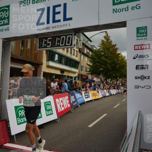 20.09.2026 - PSD Bank Halbmarathon LAZAROV Photography http://msf.ph/oto/10551656 20.09.2026 11:50:59 Ziel 1003, 1459, 2249, 2942, 2957, 3323, 3473, 3858, 3917, 4101, 4314, 4772 meine-sportfotos.de
