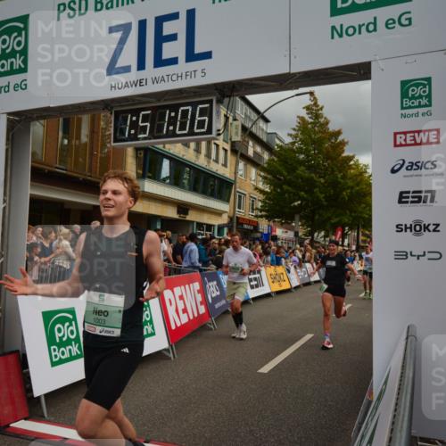 20.09.2026 - PSD Bank Halbmarathon LAZAROV Photography http://msf.ph/oto/10551665 20.09.2026 11:51:05 Ziel 1003, 1459, 1625, 2249, 2942, 2957, 3473, 3917, 4101, 4314, 4772 meine-sportfotos.de