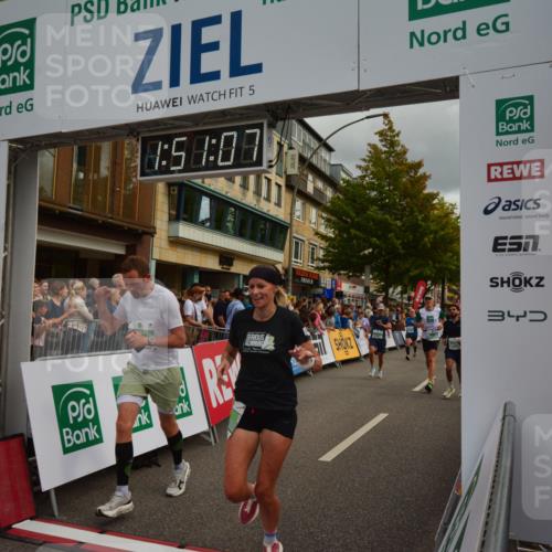20.09.2026 - PSD Bank Halbmarathon LAZAROV Photography http://msf.ph/oto/10551666 20.09.2026 11:51:06 Ziel 1003, 1459, 1625, 2249, 2942, 2957, 3473, 3917, 4101, 4314, 4772 meine-sportfotos.de
