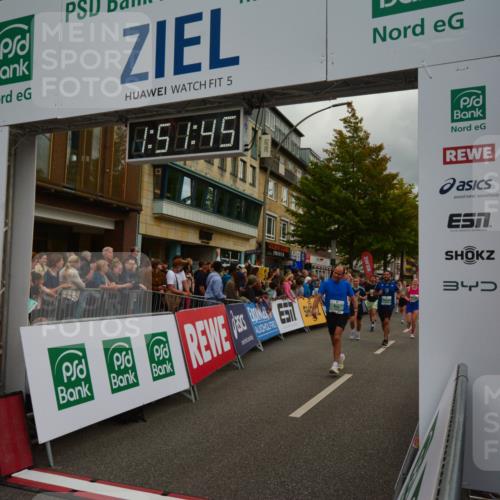 20.09.2026 - PSD Bank Halbmarathon LAZAROV Photography http://msf.ph/oto/10551742 20.09.2026 11:51:44 Ziel 1157, 1169, 1356, 1729, 2463, 2503, 2685, 2814, 3074, 4031, 4102, 4579, 4618, 4737 meine-sportfotos.de