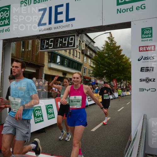 20.09.2026 - PSD Bank Halbmarathon LAZAROV Photography http://msf.ph/oto/10551759 20.09.2026 11:51:49 Ziel 1157, 1169, 1356, 1729, 2463, 2503, 2685, 2850, 3074, 3327, 4031, 4102, 4579, 4737 meine-sportfotos.de