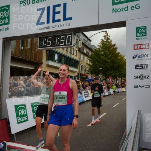 20.09.2026 - PSD Bank Halbmarathon LAZAROV Photography http://msf.ph/oto/10551761 20.09.2026 11:51:49 Ziel 1157, 1169, 1356, 1729, 2463, 2503, 2685, 2850, 3074, 3327, 4031, 4102, 4579, 4737 meine-sportfotos.de