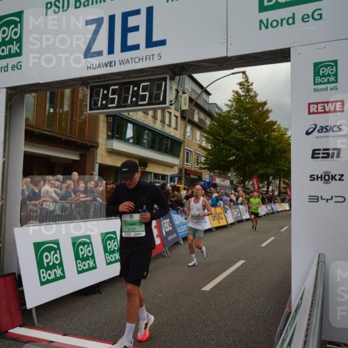 20.09.2026 - PSD Bank Halbmarathon LAZAROV Photography http://msf.ph/oto/10551764 20.09.2026 11:51:50 Ziel 1157, 1169, 1356, 1729, 2463, 2503, 2685, 2850, 3074, 3327, 4031, 4579, 4737 meine-sportfotos.de