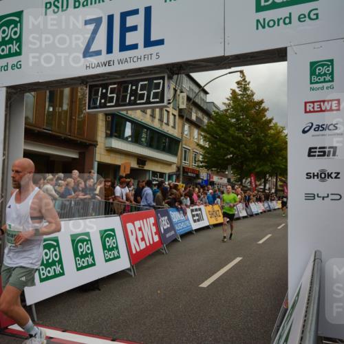 20.09.2026 - PSD Bank Halbmarathon LAZAROV Photography http://msf.ph/oto/10551771 20.09.2026 11:51:52 Ziel 1157, 1169, 1356, 1729, 2463, 2503, 2685, 2850, 3074, 3327, 4031, 4579, 4737 meine-sportfotos.de