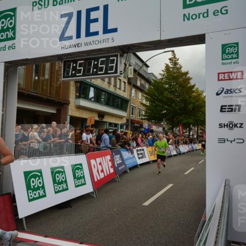 20.09.2026 - PSD Bank Halbmarathon LAZAROV Photography http://msf.ph/oto/10551772 20.09.2026 11:51:52 Ziel 1157, 1169, 1356, 1729, 2463, 2503, 2685, 2850, 3074, 3327, 4031, 4579, 4737 meine-sportfotos.de