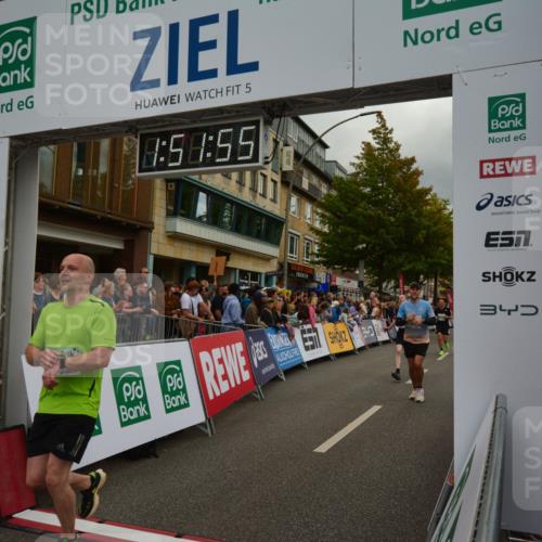 20.09.2026 - PSD Bank Halbmarathon LAZAROV Photography http://msf.ph/oto/10551776 20.09.2026 11:51:55 Ziel 1157, 1356, 1729, 2503, 2830, 2850, 3074, 3327, 4579, 4737 meine-sportfotos.de