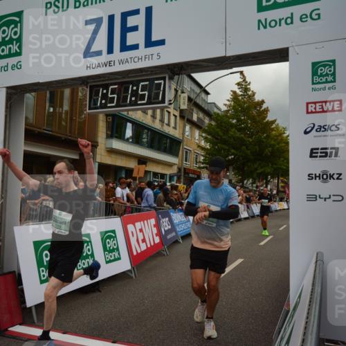20.09.2026 - PSD Bank Halbmarathon LAZAROV Photography http://msf.ph/oto/10551782 20.09.2026 11:51:56 Ziel 1729, 2503, 2830, 2850, 3049, 3074, 3327, 4737 meine-sportfotos.de