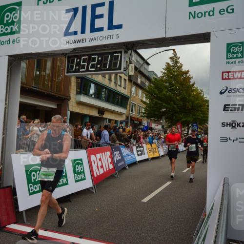 20.09.2026 - PSD Bank Halbmarathon LAZAROV Photography http://msf.ph/oto/10551810 20.09.2026 11:52:16 Ziel 1152, 3042, 3512, 3664, 3737, 4539, 4609, 4680, 4789 meine-sportfotos.de