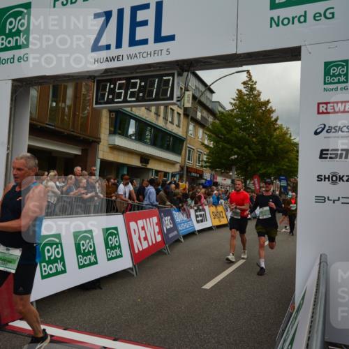 20.09.2026 - PSD Bank Halbmarathon LAZAROV Photography http://msf.ph/oto/10551812 20.09.2026 11:52:17 Ziel 1152, 3042, 3512, 3664, 3737, 4539, 4609, 4680, 4789 meine-sportfotos.de