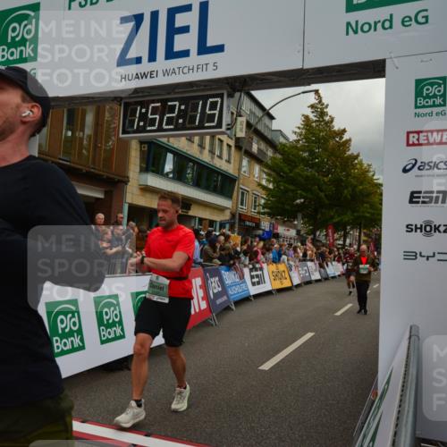 20.09.2026 - PSD Bank Halbmarathon LAZAROV Photography http://msf.ph/oto/10551820 20.09.2026 11:52:18 Ziel 1152, 3042, 3047, 3512, 3664, 3737, 4539, 4609, 4680, 4789 meine-sportfotos.de