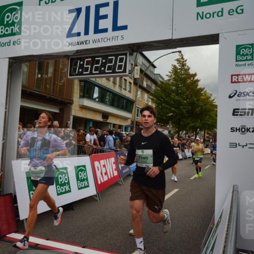 20.09.2026 - PSD Bank Halbmarathon LAZAROV Photography http://msf.ph/oto/10551838 20.09.2026 11:52:27 Ziel 1130, 1152, 1196, 1254, 1732, 1853, 1889, 3042, 3047, 3512, 3664, 4071, 4539, 4609, 4714, 4768 meine-sportfotos.de
