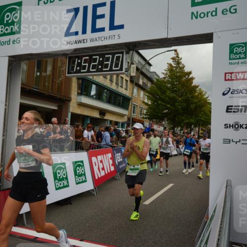 20.09.2026 - PSD Bank Halbmarathon LAZAROV Photography http://msf.ph/oto/10551847 20.09.2026 11:52:30 Ziel 1130, 1152, 1196, 1254, 1732, 1853, 1889, 3047, 3512, 3515, 3664, 4071, 4609, 4714, 4768 meine-sportfotos.de