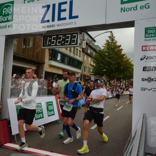 20.09.2026 - PSD Bank Halbmarathon LAZAROV Photography http://msf.ph/oto/10551852 20.09.2026 11:52:32 Ziel 1130, 1152, 1196, 1254, 1732, 1853, 1889, 2028, 3047, 3512, 3515, 3664, 4071, 4609, 4714, 4768 meine-sportfotos.de