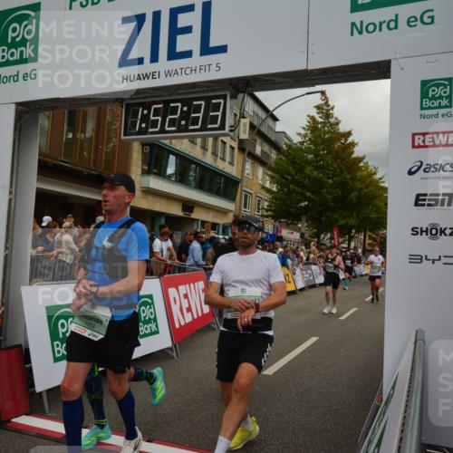 20.09.2026 - PSD Bank Halbmarathon LAZAROV Photography http://msf.ph/oto/10551855 20.09.2026 11:52:33 Ziel 1130, 1152, 1196, 1254, 1732, 1853, 1889, 2028, 2113, 3047, 3227, 3512, 3515, 3664, 4071, 4714, 4768 meine-sportfotos.de