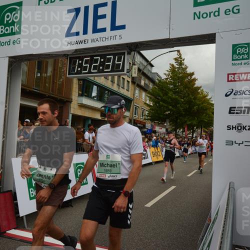 20.09.2026 - PSD Bank Halbmarathon LAZAROV Photography http://msf.ph/oto/10551860 20.09.2026 11:52:34 Ziel 1130, 1196, 1254, 1732, 1853, 1889, 2028, 2113, 3047, 3227, 3515, 3664, 4071, 4714, 4768 meine-sportfotos.de