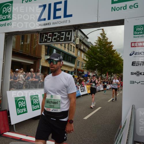 20.09.2026 - PSD Bank Halbmarathon LAZAROV Photography http://msf.ph/oto/10551862 20.09.2026 11:52:34 Ziel 1130, 1196, 1254, 1732, 1853, 1889, 2028, 2113, 3047, 3227, 3515, 3664, 4071, 4714, 4768 meine-sportfotos.de