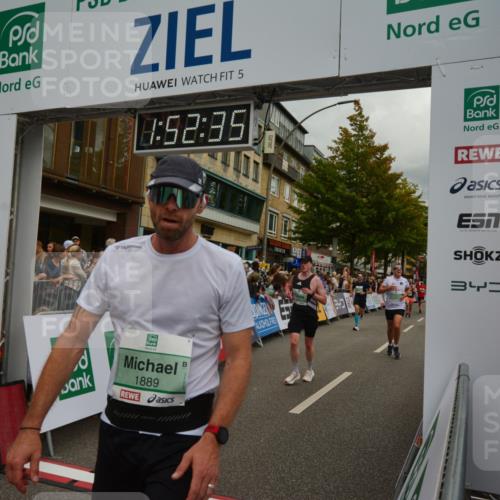 20.09.2026 - PSD Bank Halbmarathon LAZAROV Photography http://msf.ph/oto/10551864 20.09.2026 11:52:34 Ziel 1130, 1196, 1254, 1732, 1853, 1889, 2028, 2113, 3047, 3227, 3515, 3664, 4071, 4714, 4768 meine-sportfotos.de
