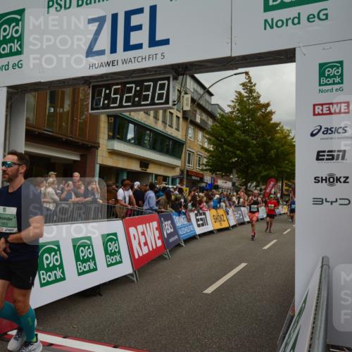 20.09.2026 - PSD Bank Halbmarathon LAZAROV Photography http://msf.ph/oto/10551879 20.09.2026 11:52:38 Ziel 1130, 1196, 1254, 1732, 1853, 1889, 2028, 2113, 3227, 3515, 4071, 4768 meine-sportfotos.de