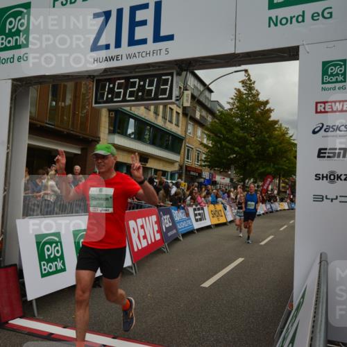 20.09.2026 - PSD Bank Halbmarathon LAZAROV Photography http://msf.ph/oto/10551891 20.09.2026 11:52:42 Ziel 1853, 2028, 2113, 3227, 3515, 4071, 4230, 4768 meine-sportfotos.de