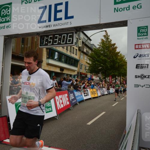 20.09.2026 - PSD Bank Halbmarathon LAZAROV Photography http://msf.ph/oto/10551936 20.09.2026 11:53:06 Ziel 1666, 2286, 2870, 3041, 3371, 3505, 4507, 4624, 4757 meine-sportfotos.de