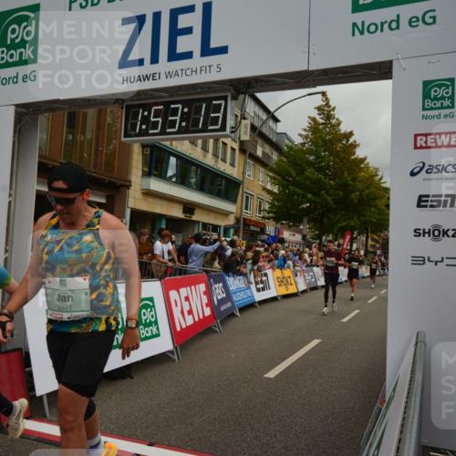 20.09.2026 - PSD Bank Halbmarathon LAZAROV Photography http://msf.ph/oto/10551950 20.09.2026 11:53:12 Ziel 1046, 1666, 1701, 2106, 2286, 2650, 2870, 3041, 3371, 4386, 4507, 4624 meine-sportfotos.de