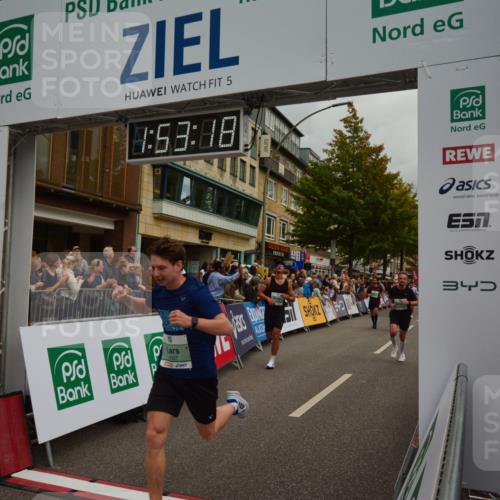 20.09.2026 - PSD Bank Halbmarathon LAZAROV Photography http://msf.ph/oto/10551969 20.09.2026 11:53:18 Ziel 1012, 1046, 1666, 1701, 2106, 2270, 2286, 2650, 2870, 3154, 3371, 4386, 4507 meine-sportfotos.de