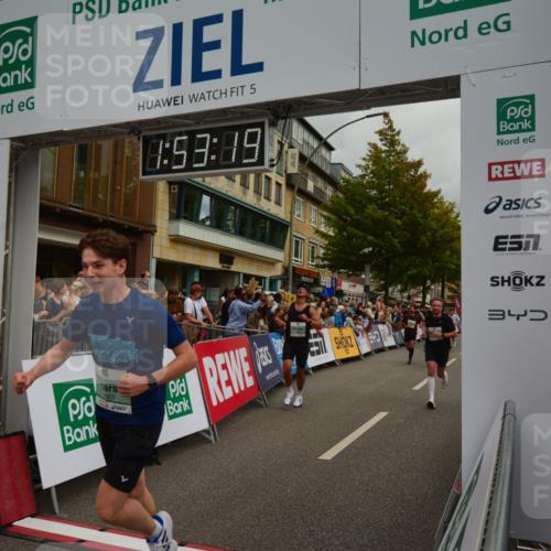 20.09.2026 - PSD Bank Halbmarathon LAZAROV Photography http://msf.ph/oto/10551970 20.09.2026 11:53:18 Ziel 1012, 1046, 1666, 1701, 2106, 2270, 2286, 2650, 2870, 3154, 3371, 4386, 4507 meine-sportfotos.de
