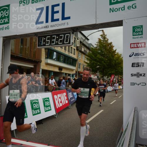 20.09.2026 - PSD Bank Halbmarathon LAZAROV Photography http://msf.ph/oto/10551977 20.09.2026 11:53:20 Ziel 1012, 1046, 1528, 1666, 1701, 2106, 2270, 2286, 2350, 2650, 3154, 3376, 3867, 4386, 4507 meine-sportfotos.de