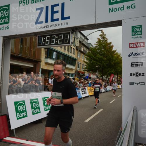 20.09.2026 - PSD Bank Halbmarathon LAZAROV Photography http://msf.ph/oto/10551979 20.09.2026 11:53:20 Ziel 1012, 1046, 1528, 1666, 1701, 2106, 2270, 2286, 2350, 2650, 3154, 3376, 3867, 4386, 4507 meine-sportfotos.de