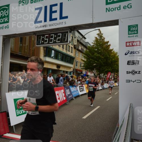 20.09.2026 - PSD Bank Halbmarathon LAZAROV Photography http://msf.ph/oto/10551980 20.09.2026 11:53:20 Ziel 1012, 1046, 1528, 1666, 1701, 2106, 2270, 2286, 2350, 2650, 3154, 3376, 3867, 4386, 4507 meine-sportfotos.de