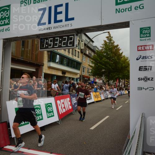 20.09.2026 - PSD Bank Halbmarathon LAZAROV Photography http://msf.ph/oto/10551983 20.09.2026 11:53:22 Ziel 1012, 1046, 1528, 1701, 2106, 2270, 2286, 2350, 2650, 3154, 3376, 3867, 4025, 4386, 4507 meine-sportfotos.de