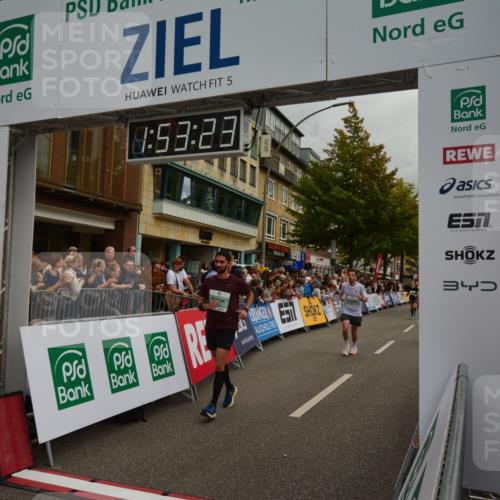 20.09.2026 - PSD Bank Halbmarathon LAZAROV Photography http://msf.ph/oto/10551986 20.09.2026 11:53:22 Ziel 1012, 1046, 1528, 1701, 2106, 2270, 2286, 2350, 2650, 3154, 3376, 3867, 4025, 4386, 4507 meine-sportfotos.de