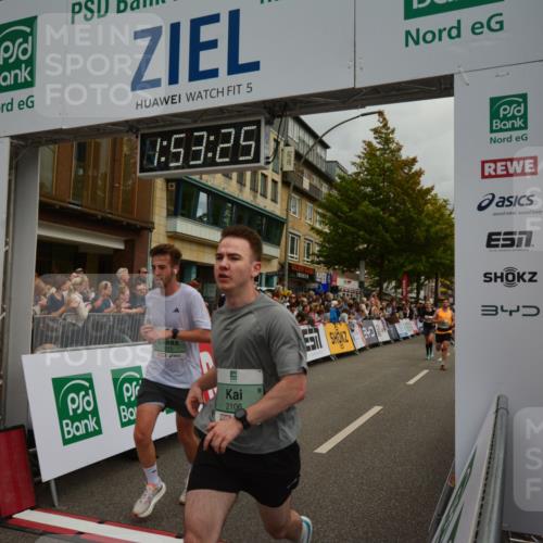 20.09.2026 - PSD Bank Halbmarathon LAZAROV Photography http://msf.ph/oto/10551998 20.09.2026 11:53:24 Ziel 1012, 1046, 1528, 1701, 2106, 2270, 2350, 2650, 3154, 3376, 3678, 3867, 4025, 4386, 4507 meine-sportfotos.de