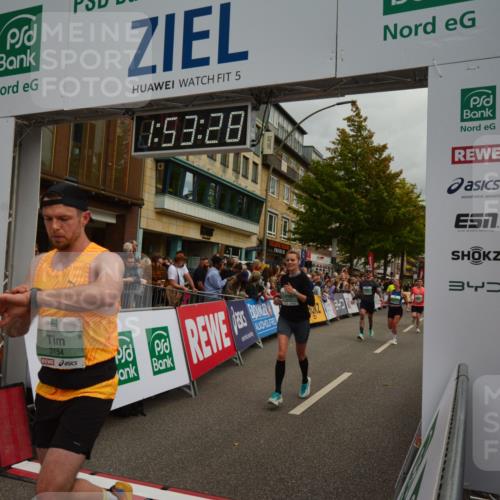 20.09.2026 - PSD Bank Halbmarathon LAZAROV Photography http://msf.ph/oto/10552004 20.09.2026 11:53:28 Ziel 1012, 1528, 2106, 2270, 2350, 2611, 2650, 3154, 3376, 3678, 3702, 3867, 4025, 4386 meine-sportfotos.de
