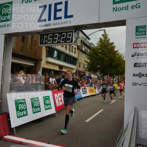 20.09.2026 - PSD Bank Halbmarathon LAZAROV Photography http://msf.ph/oto/10552007 20.09.2026 11:53:28 Ziel 1012, 1528, 2106, 2270, 2350, 2611, 2650, 3154, 3376, 3678, 3702, 3867, 4025, 4386 meine-sportfotos.de