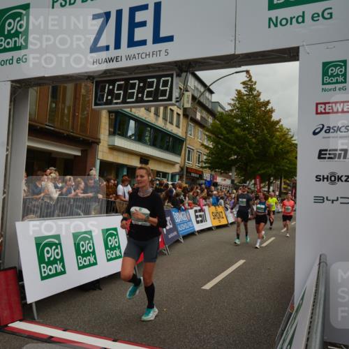 20.09.2026 - PSD Bank Halbmarathon LAZAROV Photography http://msf.ph/oto/10552008 20.09.2026 11:53:28 Ziel 1012, 1528, 2106, 2270, 2350, 2611, 2650, 3154, 3376, 3678, 3702, 3867, 4025, 4386 meine-sportfotos.de