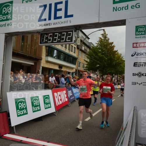 20.09.2026 - PSD Bank Halbmarathon LAZAROV Photography http://msf.ph/oto/10552021 20.09.2026 11:53:32 Ziel 1462, 1528, 1961, 2270, 2350, 2611, 3154, 3376, 3678, 3702, 3867, 4021, 4025, 4770 meine-sportfotos.de
