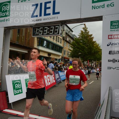 20.09.2026 - PSD Bank Halbmarathon LAZAROV Photography http://msf.ph/oto/10552023 20.09.2026 11:53:32 Ziel 1462, 1528, 1961, 2270, 2350, 2611, 3154, 3376, 3678, 3702, 3867, 4021, 4025, 4770 meine-sportfotos.de