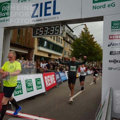 20.09.2026 - PSD Bank Halbmarathon LAZAROV Photography http://msf.ph/oto/10552031 20.09.2026 11:53:35 Ziel 1462, 1528, 1961, 2270, 2350, 2611, 3376, 3678, 3702, 3867, 4021, 4025, 4426, 4770 meine-sportfotos.de