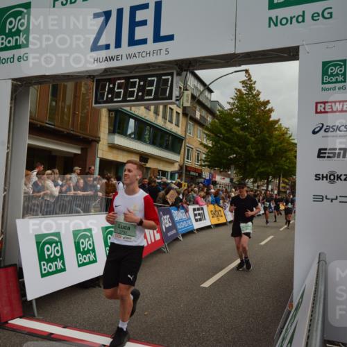 20.09.2026 - PSD Bank Halbmarathon LAZAROV Photography http://msf.ph/oto/10552036 20.09.2026 11:53:37 Ziel 1462, 1528, 1961, 2350, 2611, 3376, 3678, 3702, 3867, 4021, 4025, 4426, 4770 meine-sportfotos.de