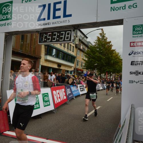 20.09.2026 - PSD Bank Halbmarathon LAZAROV Photography http://msf.ph/oto/10552039 20.09.2026 11:53:37 Ziel 1462, 1528, 1961, 2350, 2611, 3376, 3678, 3702, 3867, 4021, 4025, 4426, 4770 meine-sportfotos.de