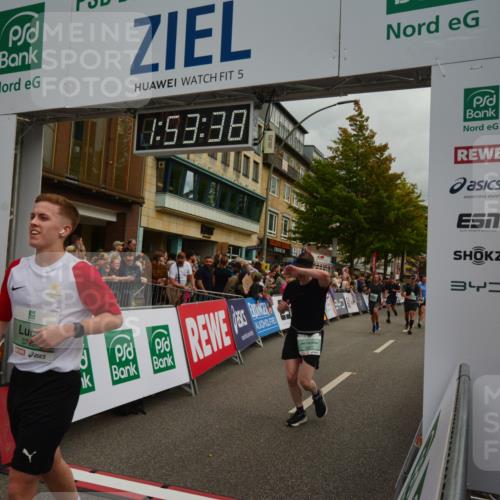20.09.2026 - PSD Bank Halbmarathon LAZAROV Photography http://msf.ph/oto/10552040 20.09.2026 11:53:37 Ziel 1462, 1528, 1961, 2350, 2611, 3376, 3678, 3702, 3867, 4021, 4025, 4426, 4770 meine-sportfotos.de