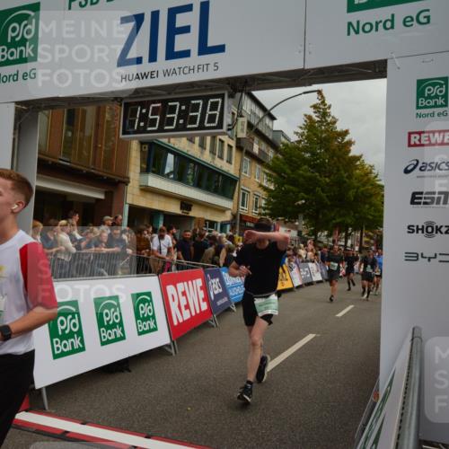 20.09.2026 - PSD Bank Halbmarathon LAZAROV Photography http://msf.ph/oto/10552041 20.09.2026 11:53:37 Ziel 1462, 1528, 1961, 2350, 2611, 3376, 3678, 3702, 3867, 4021, 4025, 4426, 4770 meine-sportfotos.de