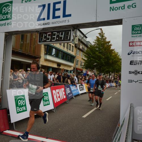 20.09.2026 - PSD Bank Halbmarathon LAZAROV Photography http://msf.ph/oto/10552050 20.09.2026 11:53:40 Ziel 1346, 1462, 1961, 2611, 3678, 3702, 3840, 4021, 4025, 4426, 4770 meine-sportfotos.de