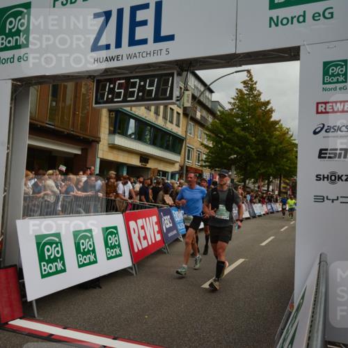 20.09.2026 - PSD Bank Halbmarathon LAZAROV Photography http://msf.ph/oto/10552053 20.09.2026 11:53:41 Ziel 1346, 1462, 1961, 2611, 2879, 3678, 3702, 3840, 4021, 4426, 4770 meine-sportfotos.de