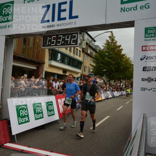 20.09.2026 - PSD Bank Halbmarathon LAZAROV Photography http://msf.ph/oto/10552055 20.09.2026 11:53:41 Ziel 1346, 1462, 1961, 2611, 2879, 3678, 3702, 3840, 4021, 4426, 4770 meine-sportfotos.de