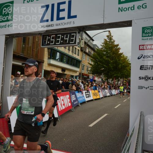 20.09.2026 - PSD Bank Halbmarathon LAZAROV Photography http://msf.ph/oto/10552059 20.09.2026 11:53:42 Ziel 1346, 1462, 1961, 2611, 2879, 3678, 3702, 3840, 4021, 4426, 4770 meine-sportfotos.de