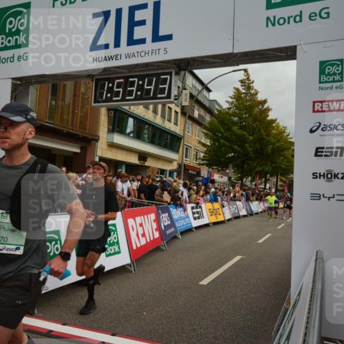 20.09.2026 - PSD Bank Halbmarathon LAZAROV Photography http://msf.ph/oto/10552060 20.09.2026 11:53:42 Ziel 1346, 1462, 1961, 2611, 2879, 3678, 3702, 3840, 4021, 4426, 4770 meine-sportfotos.de