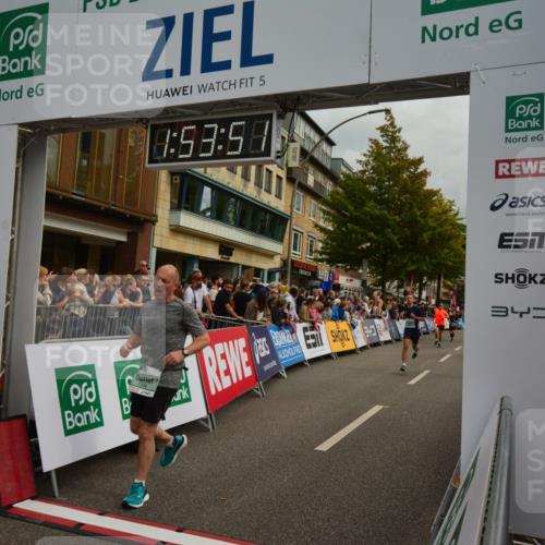 20.09.2026 - PSD Bank Halbmarathon LAZAROV Photography http://msf.ph/oto/10552072 20.09.2026 11:53:50 Ziel 1014, 1346, 2879, 3106, 3479, 3840, 4426 meine-sportfotos.de