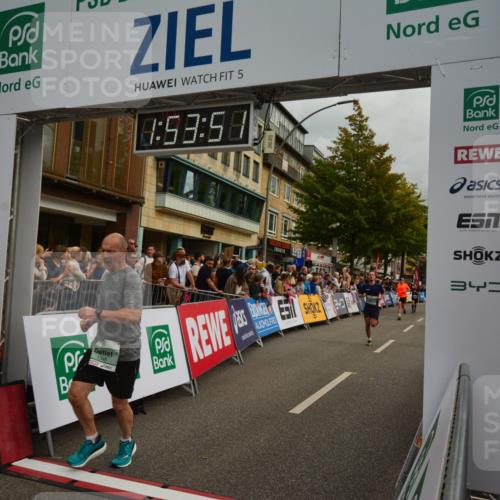 20.09.2026 - PSD Bank Halbmarathon LAZAROV Photography http://msf.ph/oto/10552073 20.09.2026 11:53:50 Ziel 1014, 1346, 2879, 3106, 3479, 3840, 4426 meine-sportfotos.de